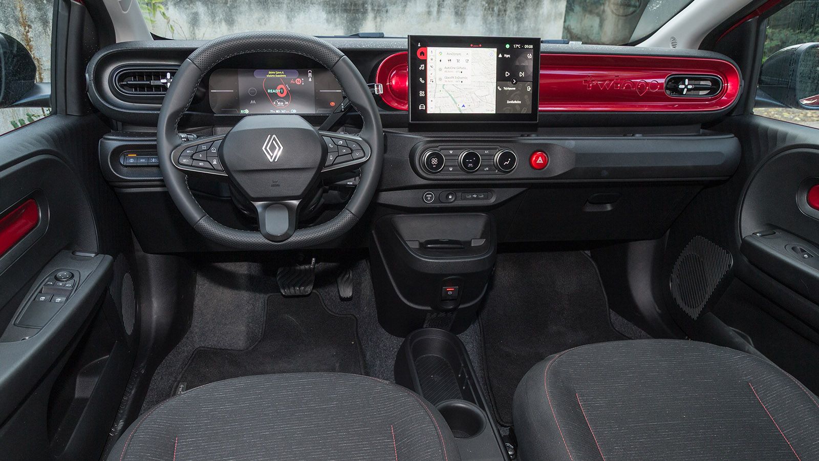 Renault Twingo. Πόσο καλό είναι σε εξοπλισμό άνεσης και ασφάλειας.